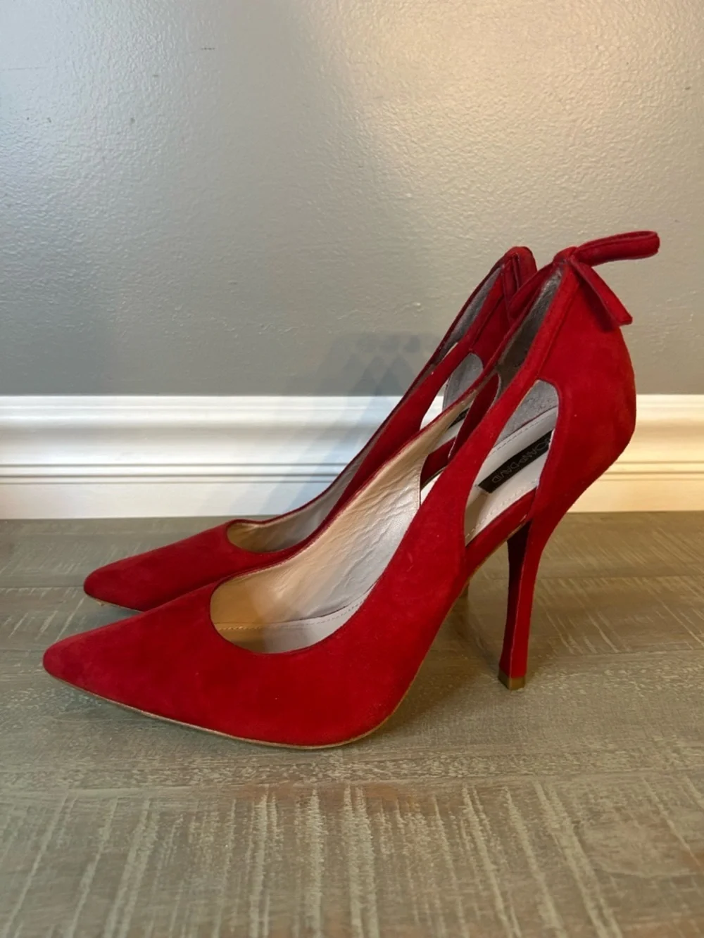 Joan & David Women’s Red Leather Pointy Toe Stiletto Heels, Size 9.5 - Picture 4 of 9